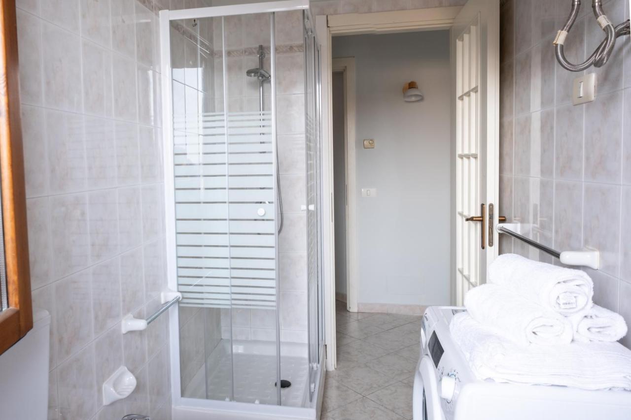 Confalonieri Apartment Ното Екстериор снимка